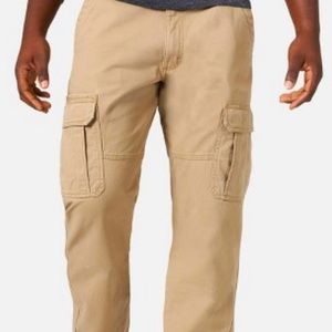 Wrangler Relaxed Fit Straight Leg Cargo Pants Tan